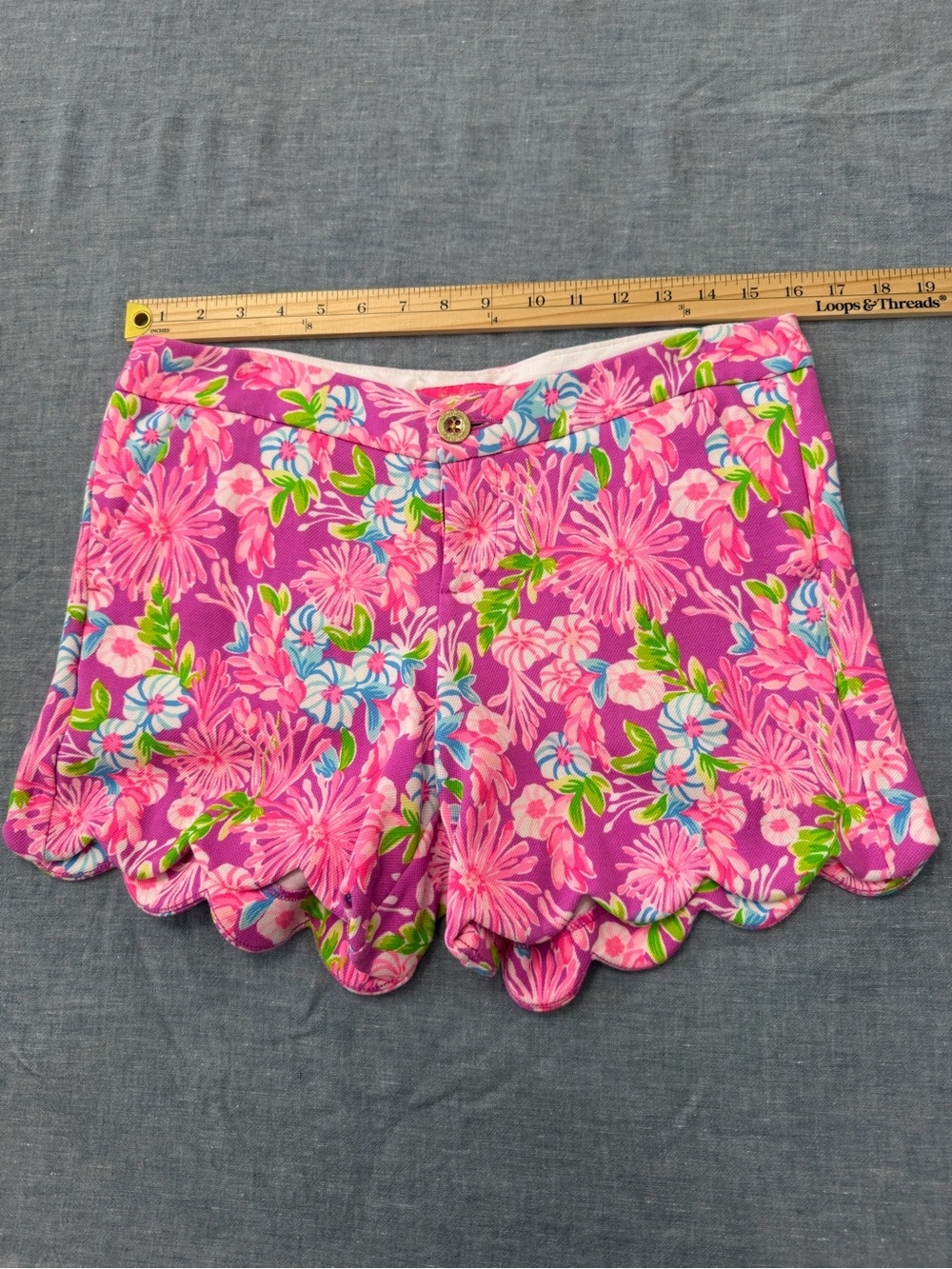 Lilly Pulitzer Pink Floral Scalloped Hem High-Waist Shorts